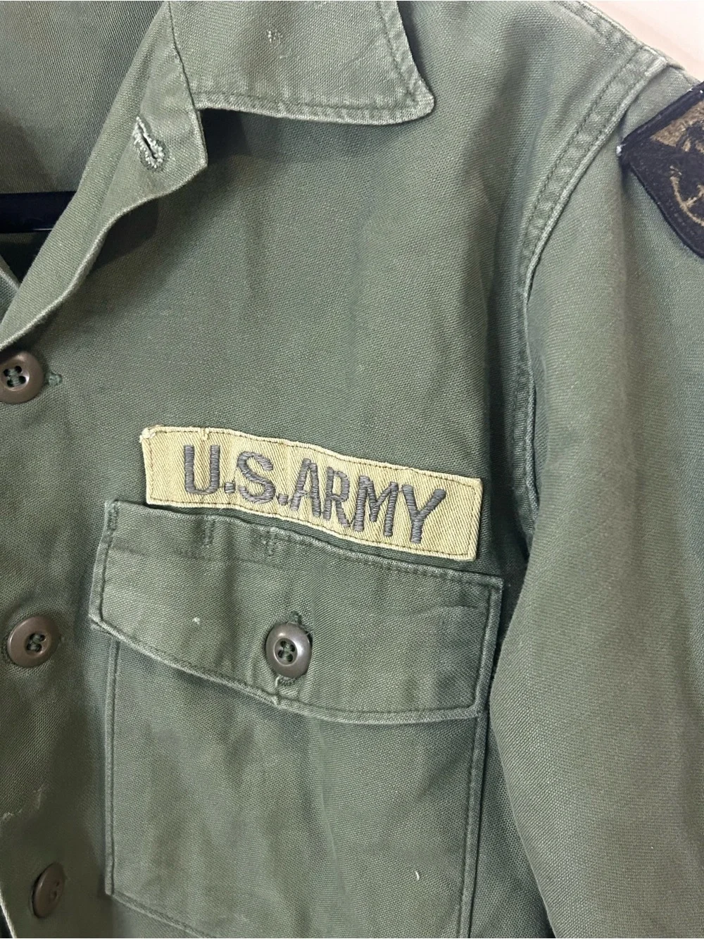 Vintage 1972 OD OG-107 Utility Button Up Sateen Shirt Size 15 1/2 X 35 US Army